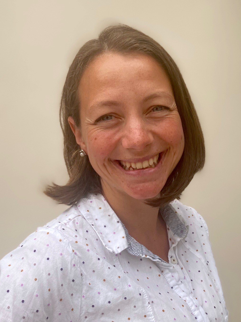 Dr Joanna Woodnutt BVM BVS MRCVS